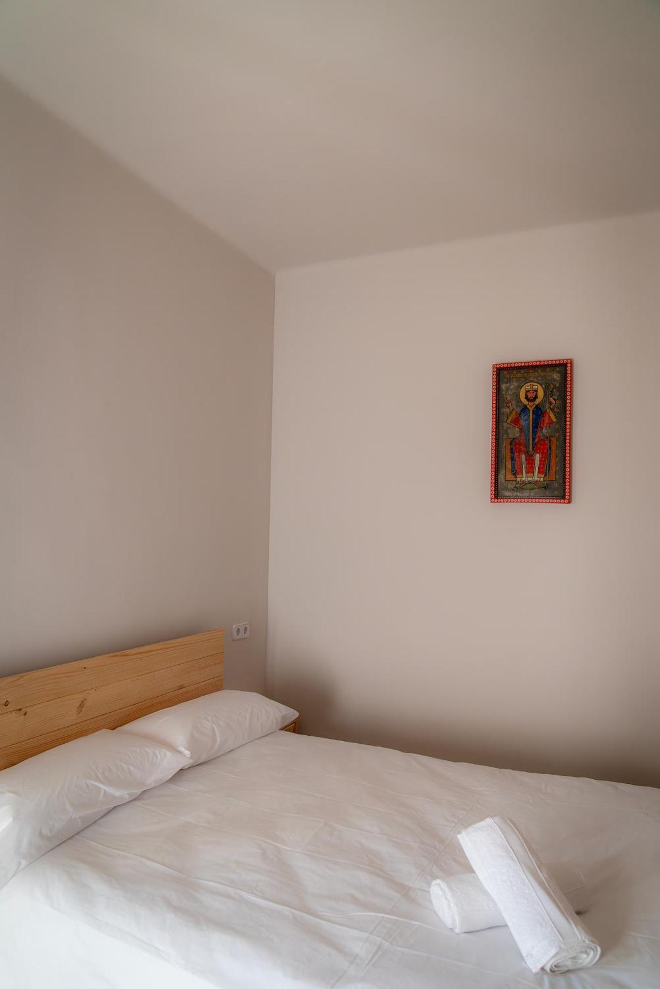 Santuari De Santa Maria De Montgrony Hotel Gombren Bagian luar foto